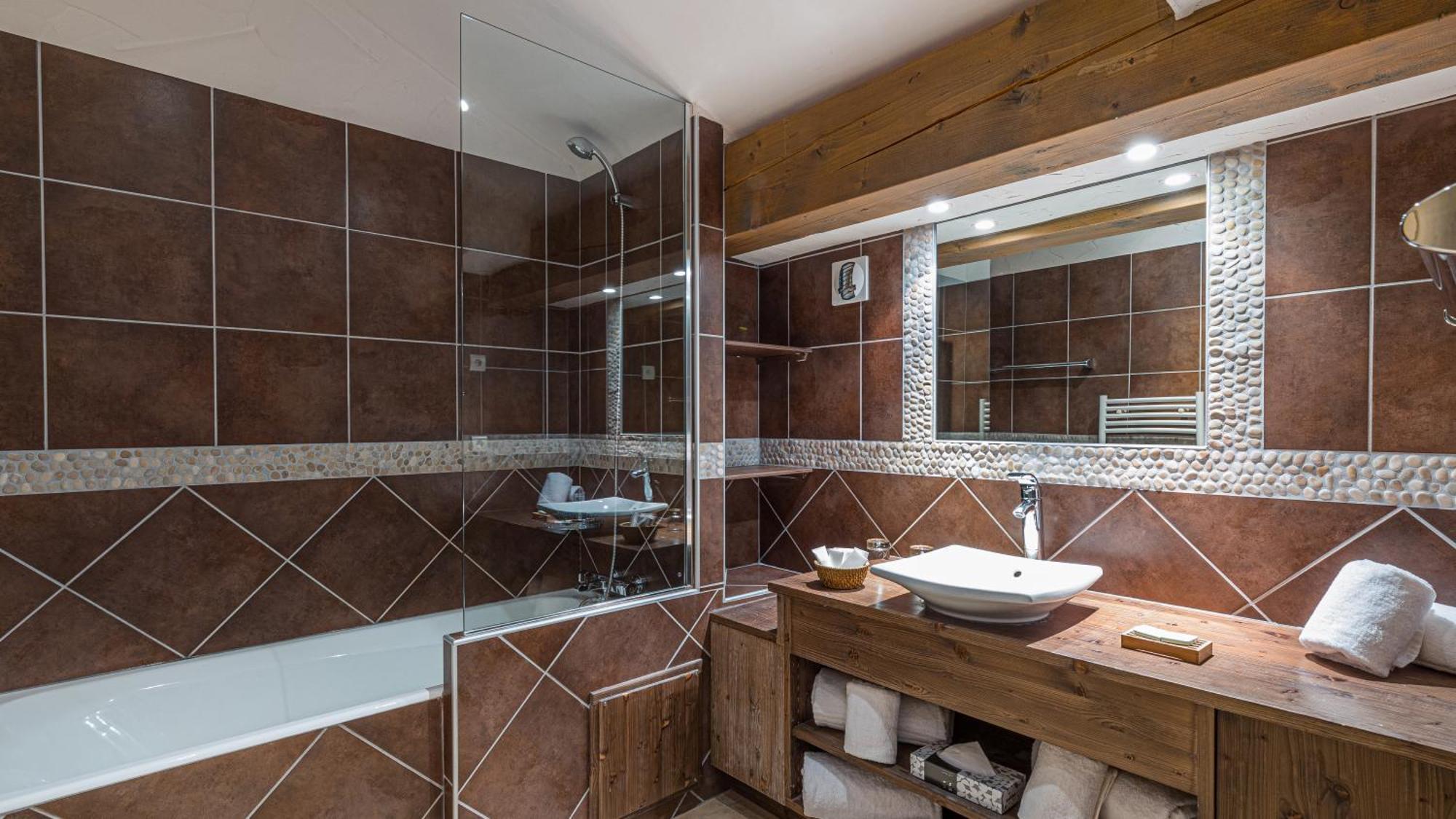 Hotel Carlina By Les Etincelles La Plagne