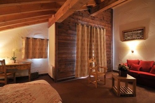 Hotel Carlina By Les Etincelles 4*